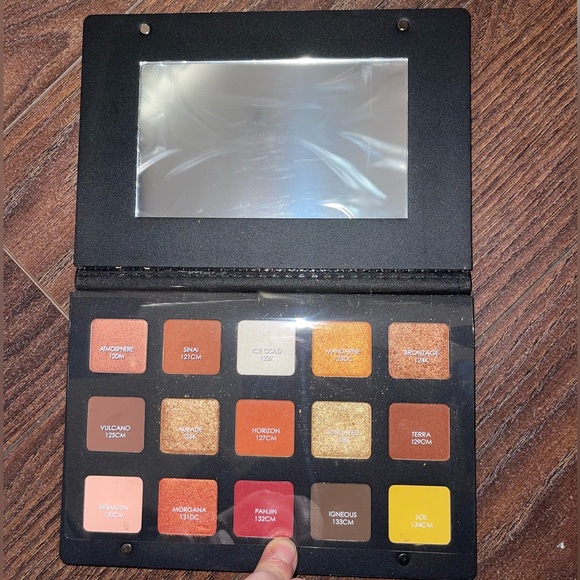 Natasha Denona Sunset Palette - Picture 2 of 9